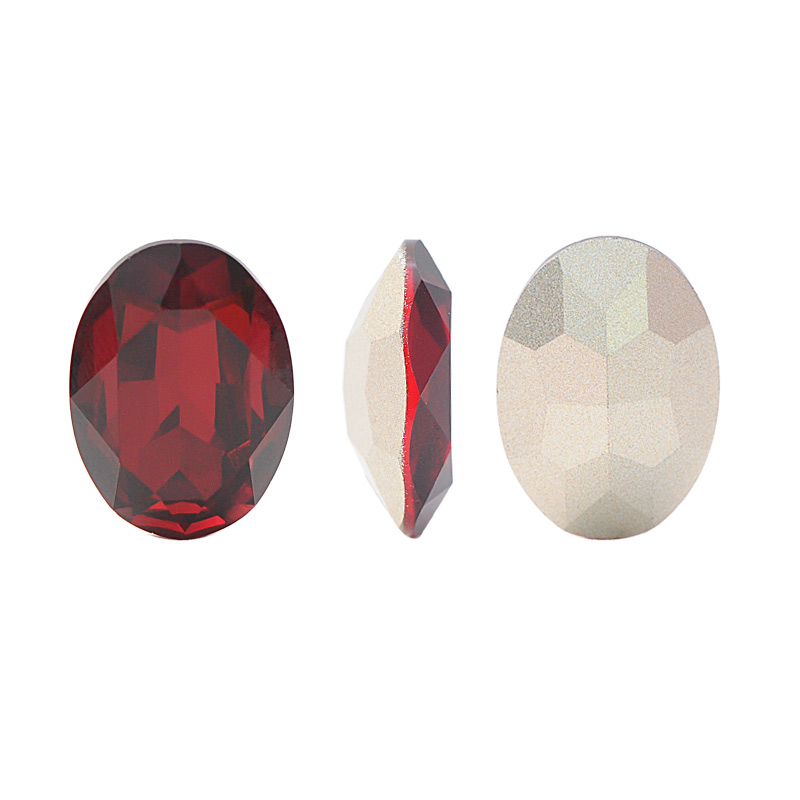 4120CH oval 13x18mm T208 siam x und