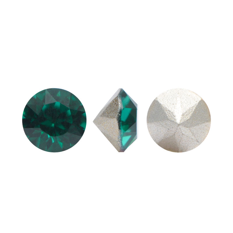 1088CH chaton 6mm SS29 T205 emerald x und