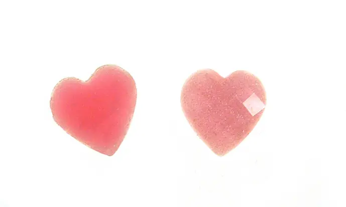 Acrilico corazon 10mm rosado 12 x und