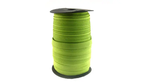 Cuero plano gamuzado 13mm #90 verde electrico x 50m