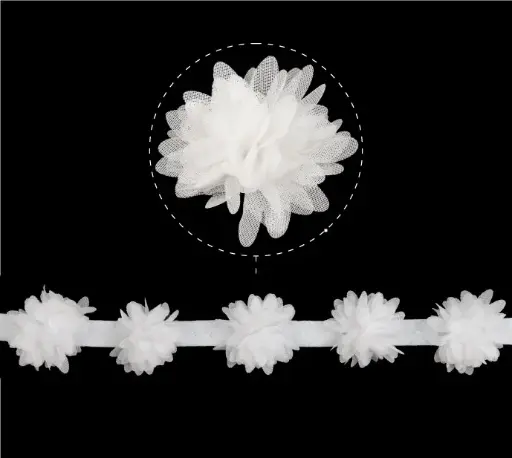 [01010] Flor organza 4-4.5cm N.140 blanco x 1yd (17pcs x yd)